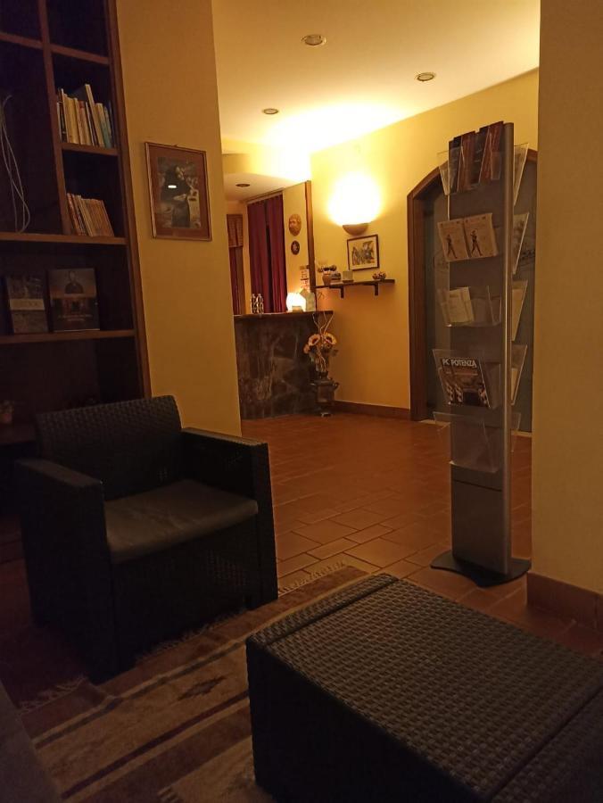 Locanda Di Eolo Vaglio di Basilicata Extérieur photo
